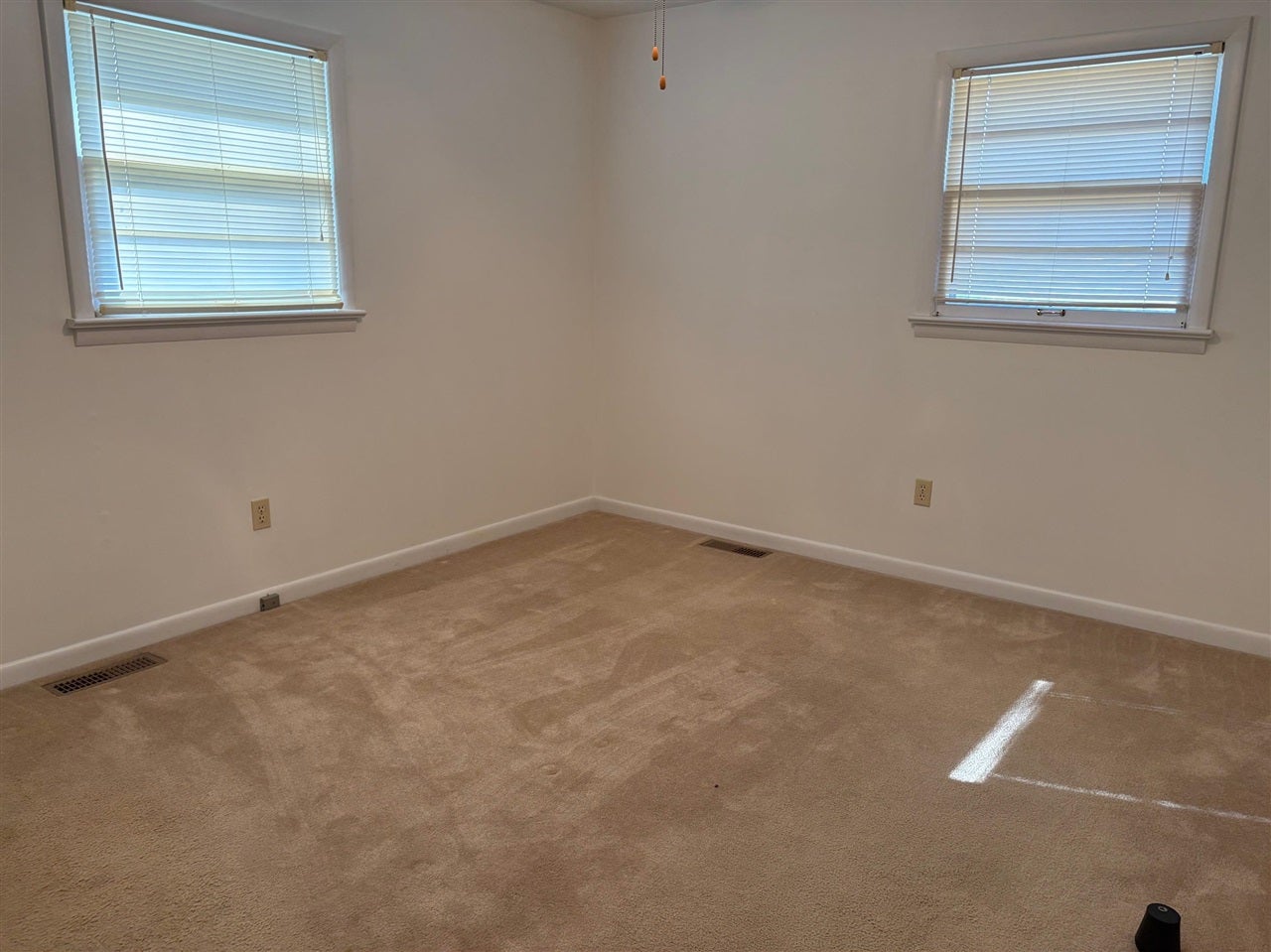 331 Green Acres Road Bowling Green, KY 42103 - Photo 7 of 15 Gallery Image 7