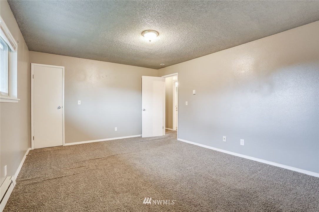 310 R Street Southeast Auburn, WA 98002 - Photo 18 of 23 Gallery Image 18