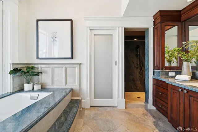 $6,995,000 | 729 Douglass Street, San Francisco, CA 94114