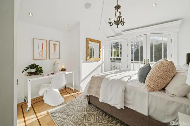 $6,995,000 | 729 Douglass Street, San Francisco, CA 94114