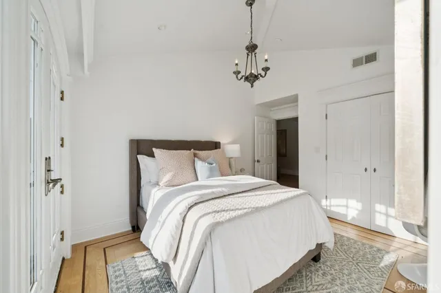 $6,995,000 | 729 Douglass Street, San Francisco, CA 94114