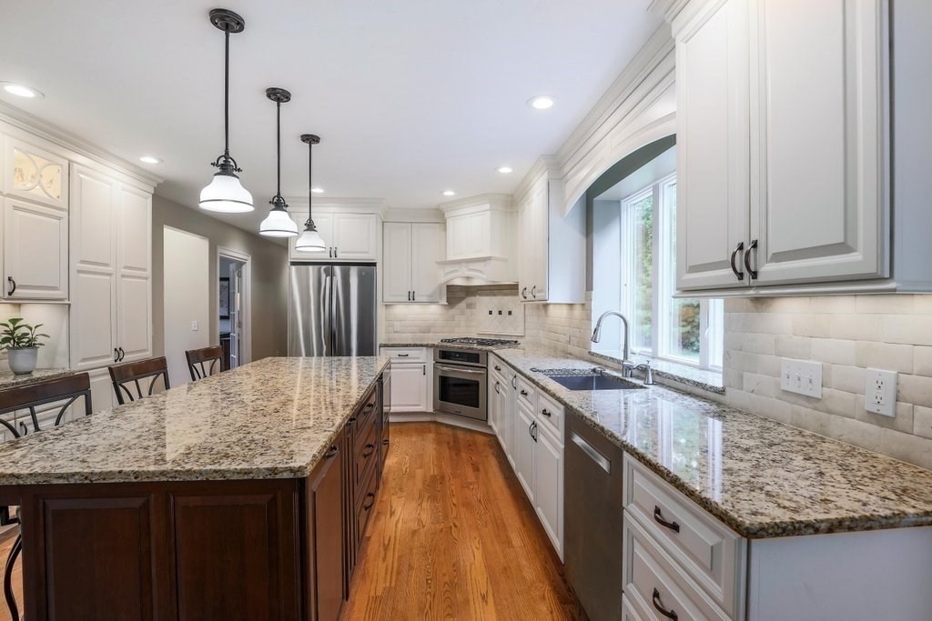 5 Hawthorne Road Shrewsbury, MA 01545 - Photo 4 of 40 Gallery Image 4