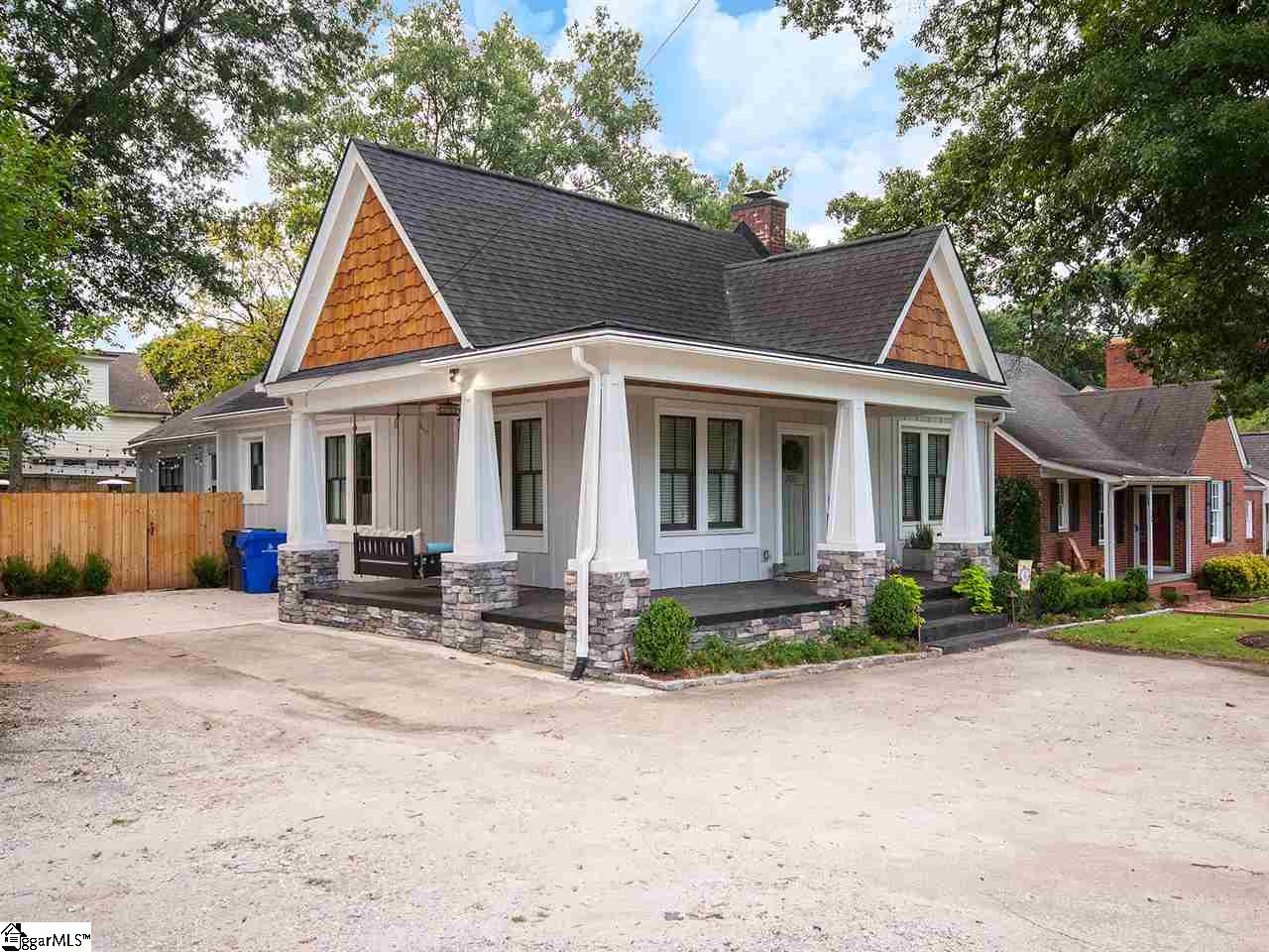 205 West Faris Road Greenville, SC 29605 - Photo 3 of 36 Gallery Image 3
