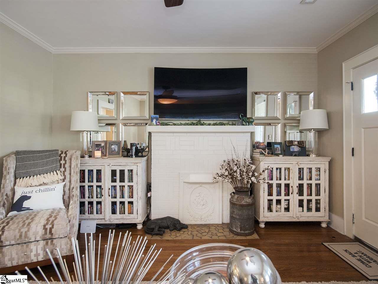 205 West Faris Road Greenville, SC 29605 - Photo 7 of 36 Gallery Image 7