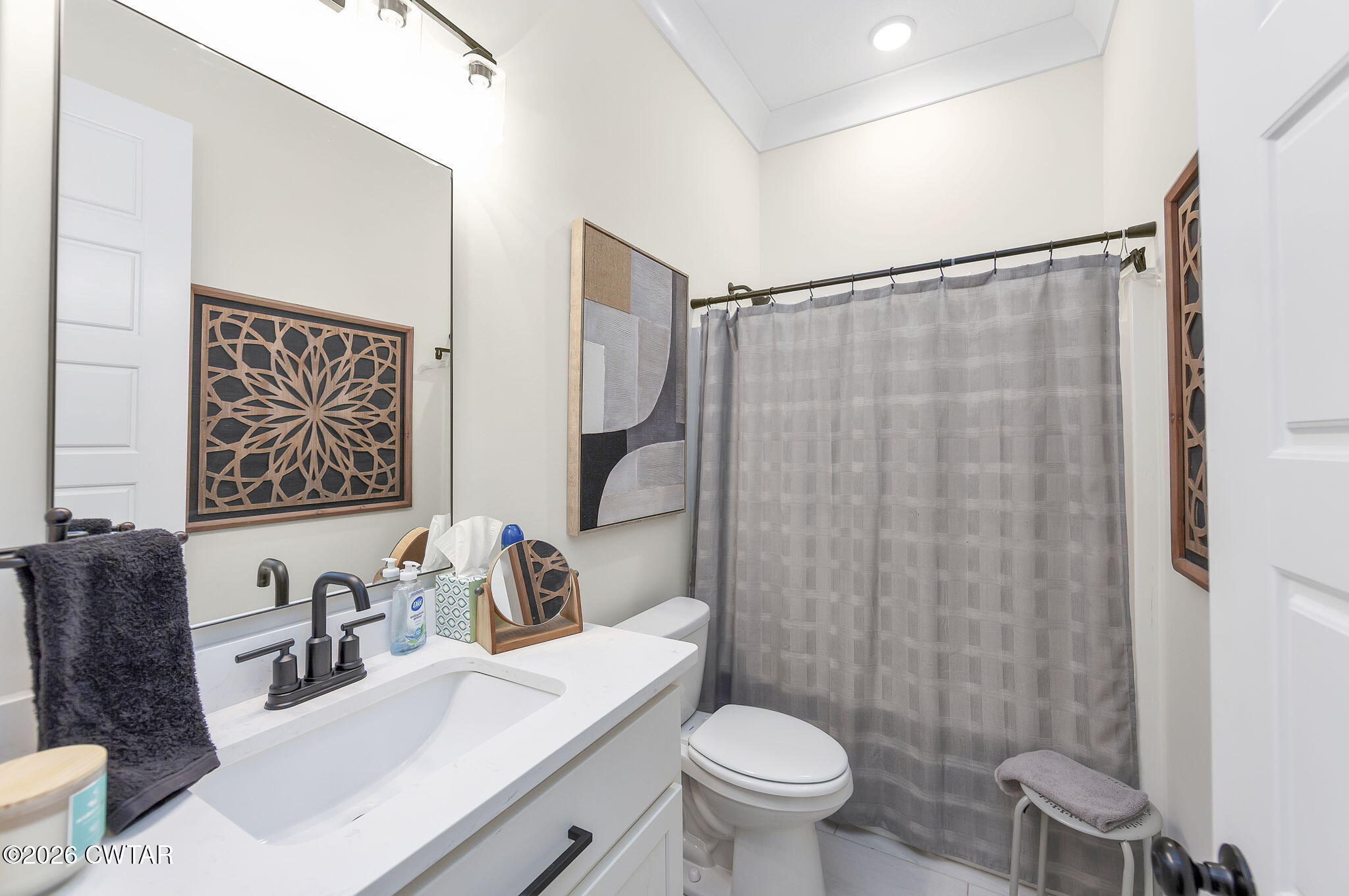 23 Clearwater Cove Jackson, TN 38305 - Photo 15 of 60 a bathroom with a sink toilet and shower