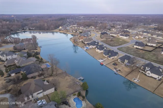 $665,000 | 23 Clearwater Cove, Jackson, TN 38305