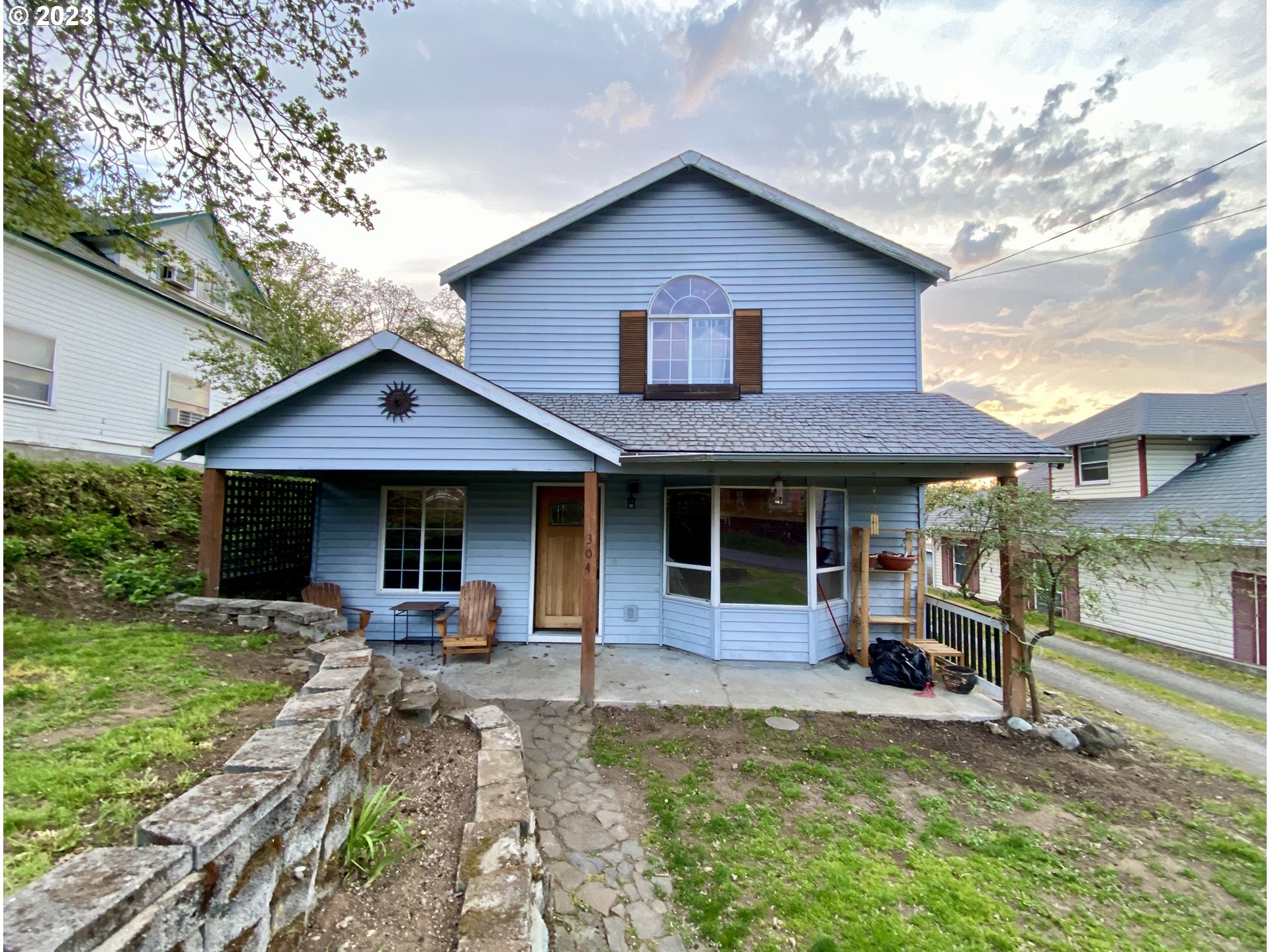 304 Center Street Mosier, OR 97040 - Photo 1 of 25 Gallery Image 1