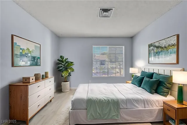 $1,295 | 4730 Nara Vista Way, Unit 202, Las Vegas, NV 89103