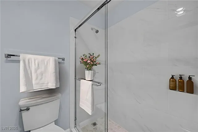 $1,295 | 4730 Nara Vista Way, Unit 202, Las Vegas, NV 89103