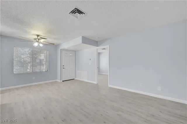 $1,295 | 4730 Nara Vista Way, Unit 202, Las Vegas, NV 89103