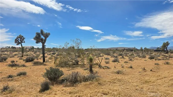 a view of a sky