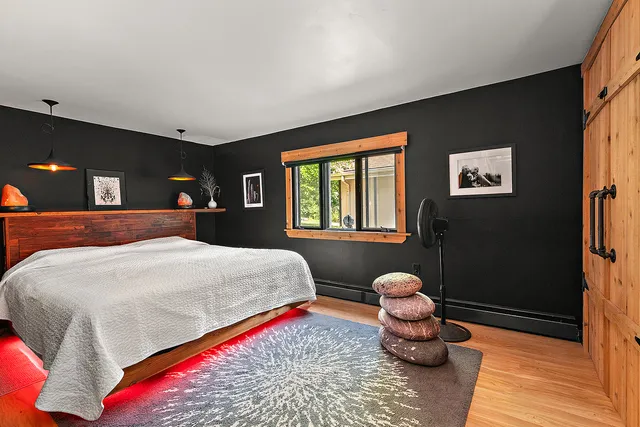 $670,000 | 1108 Plaza Drive, New Lenox, IL 60451