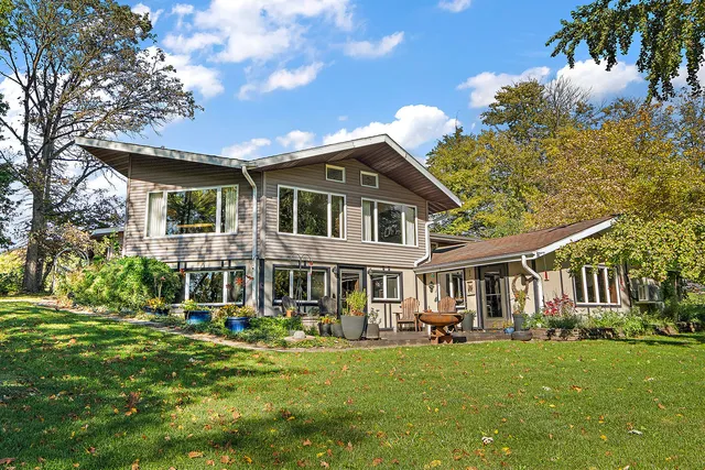 $670,000 | 1108 Plaza Drive, New Lenox, IL 60451