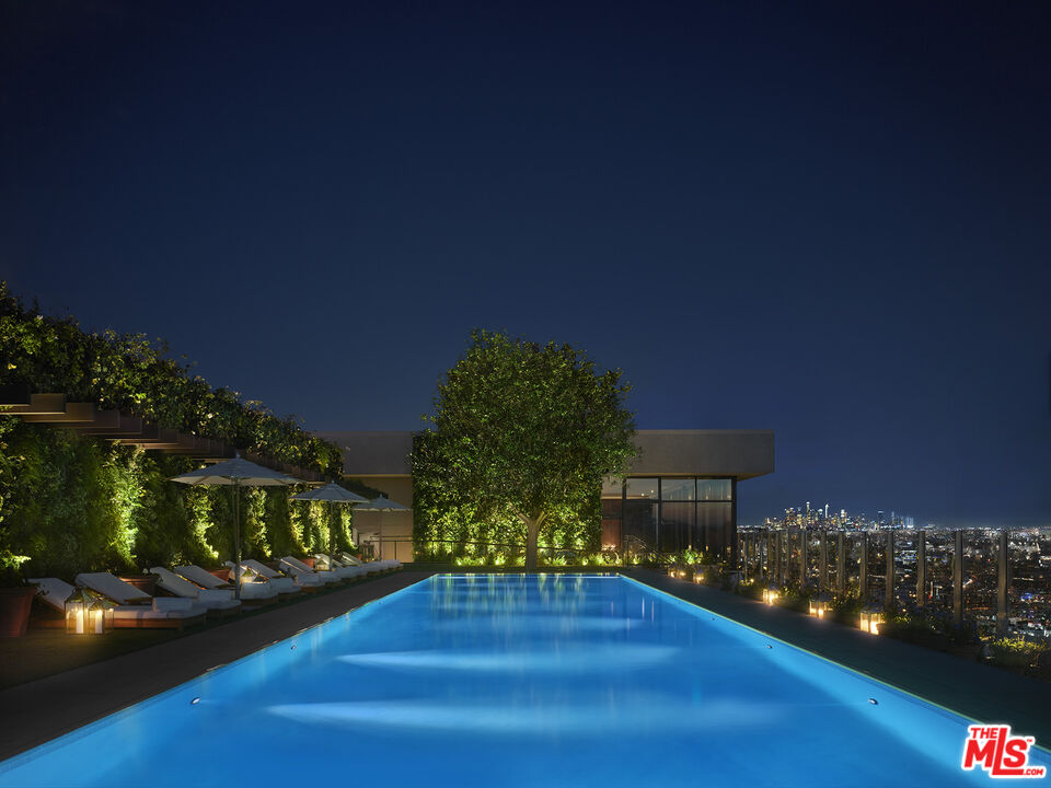 9040 Sunset Boulevard, Unit PHA West Hollywood, CA 90069 - Photo 27 of 30 a view of a building