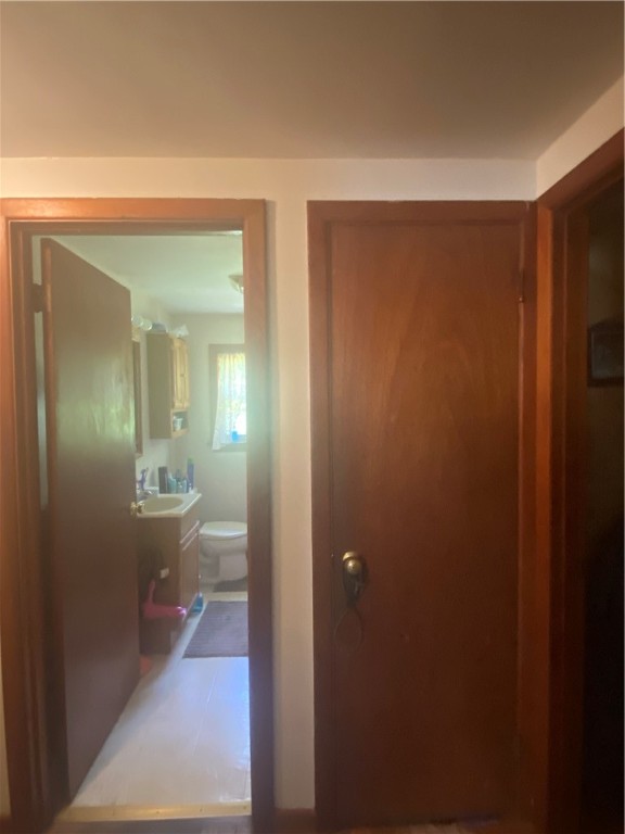 345 Snuff Mill Road North Kingstown, RI 02874 - Photo 11 of 20 Gallery Image 11