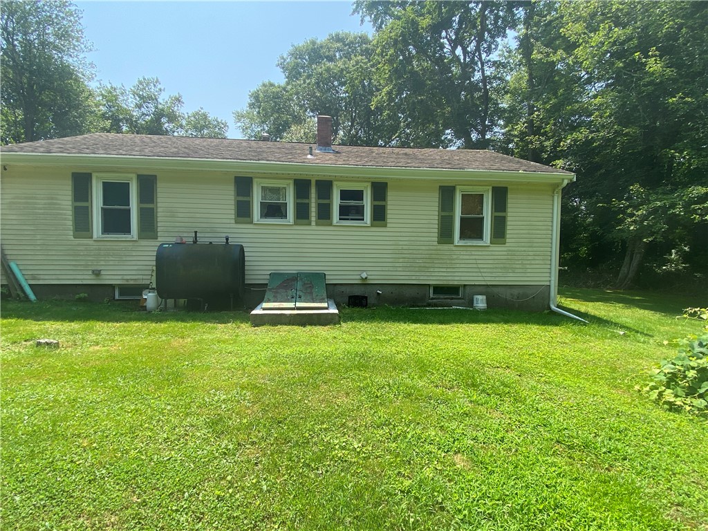 345 Snuff Mill Road North Kingstown, RI 02874 - Photo 2 of 20 Gallery Image 2