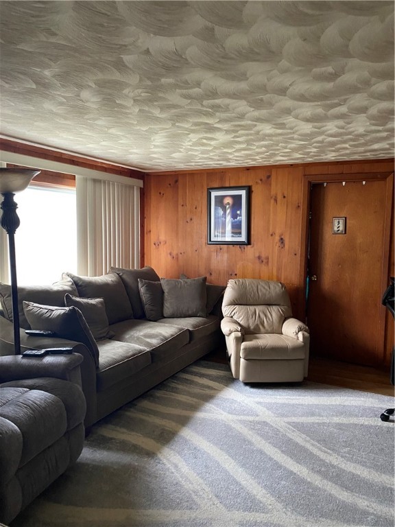 345 Snuff Mill Road North Kingstown, RI 02874 - Photo 7 of 20 Gallery Image 7