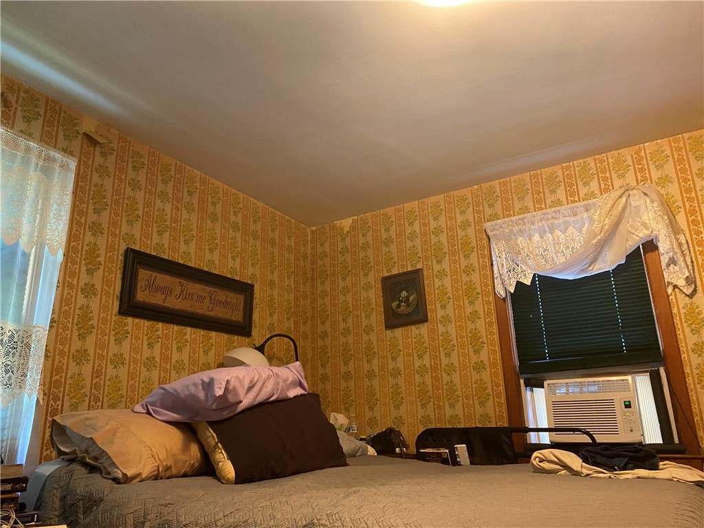 345 Snuff Mill Road North Kingstown, RI 02874 - Photo 8 of 20 Master Bedroom