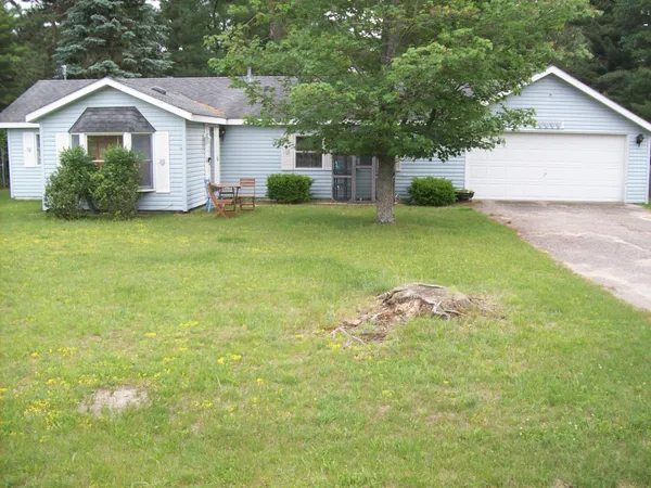 $154,900 | 9136 North Richfield Court, St. Helen, MI 48656