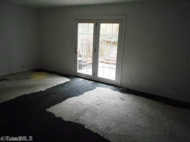 2214 Shadow Valley Road, Unit F High Point, NC 27265 - Photo 3 of 11 Other.