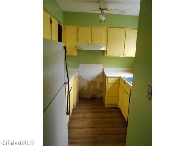 2214 Shadow Valley Road, Unit F High Point, NC 27265 - Photo 4 of 11 Other.