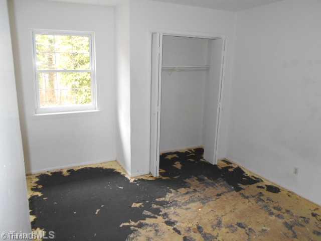 2214 Shadow Valley Road, Unit F High Point, NC 27265 - Photo 5 of 11 Other.