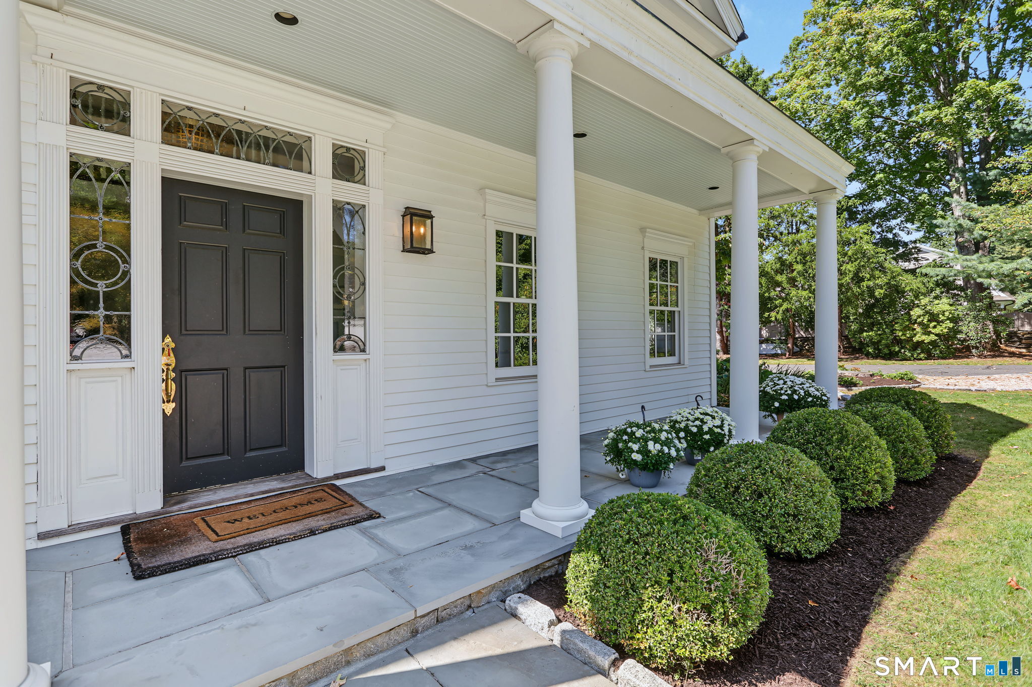 2493 Redding Road Fairfield, CT 06824 - Photo 4 of 40 Gallery Image 4