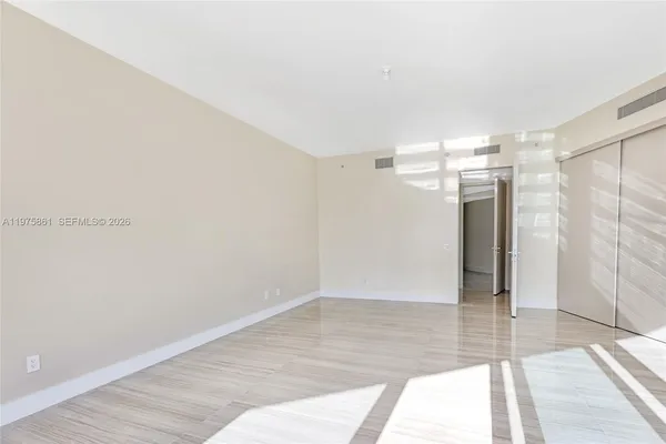 $18,000 | 18975 Collins Avenue, Unit 4604, Sunny Isles Beach, FL 33160