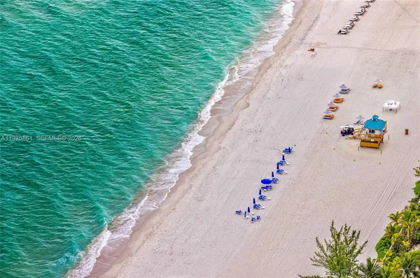 $18,000 | 18975 Collins Avenue, Unit 4604, Sunny Isles Beach, FL 33160