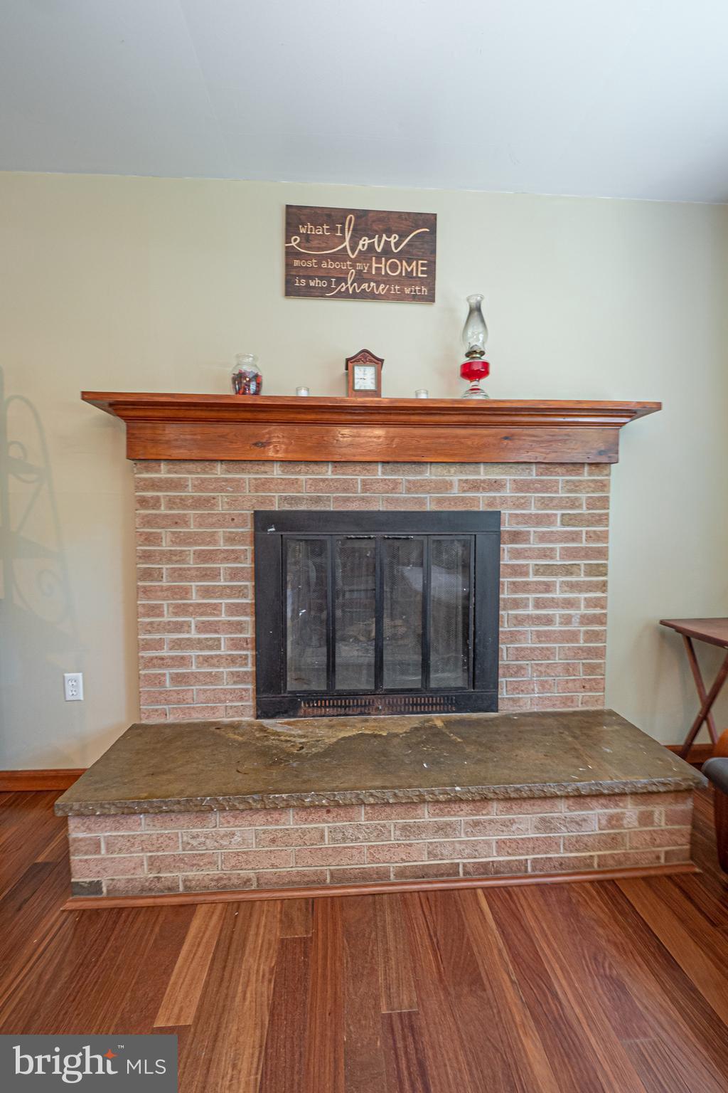 321 Harry Road Coatesville, PA 19320 - Photo 5 of 32 Raised Hearth Fireplace