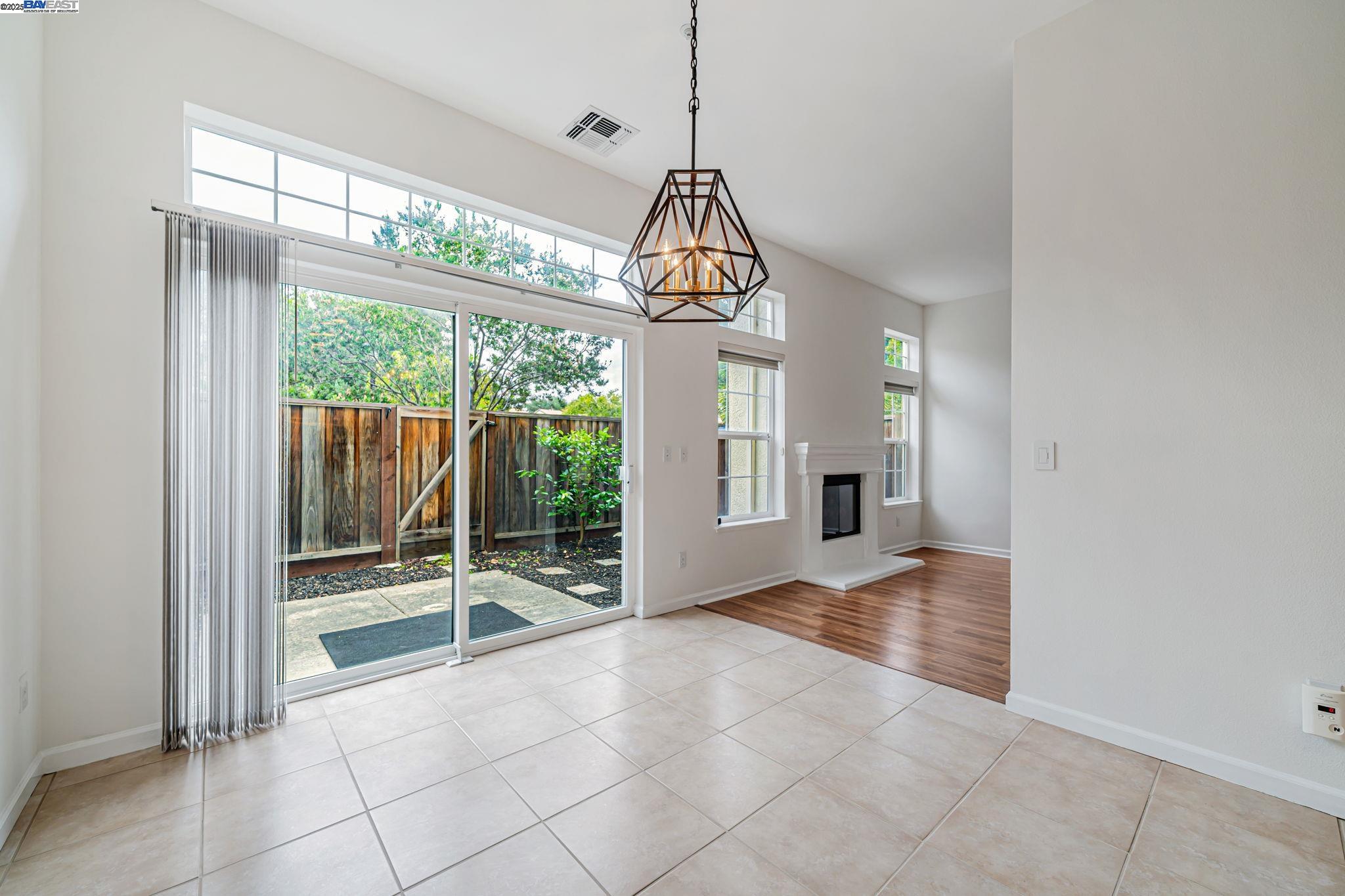 4251 Lucero Court Pleasanton, CA 94588 - Photo 12 of 30