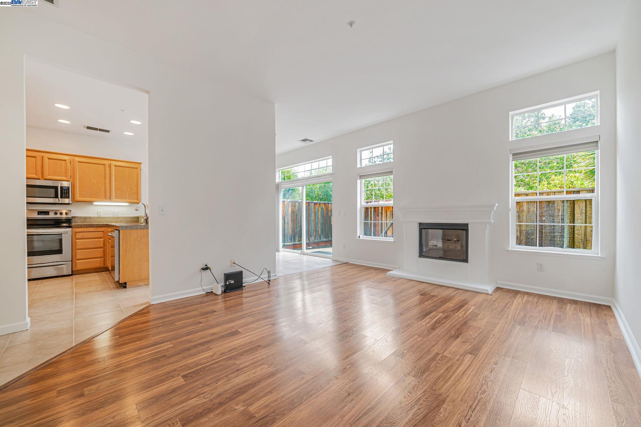 4251 Lucero Court Pleasanton, CA 94588 - Photo 5 of 30