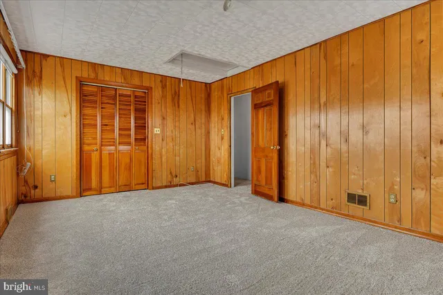 an empty room with a door