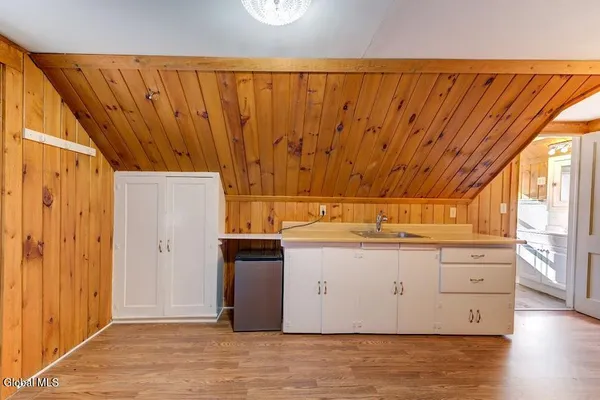 $14,400 | 1346 Van Antwerp Road, Unit 2, Niskayuna, NY 12309