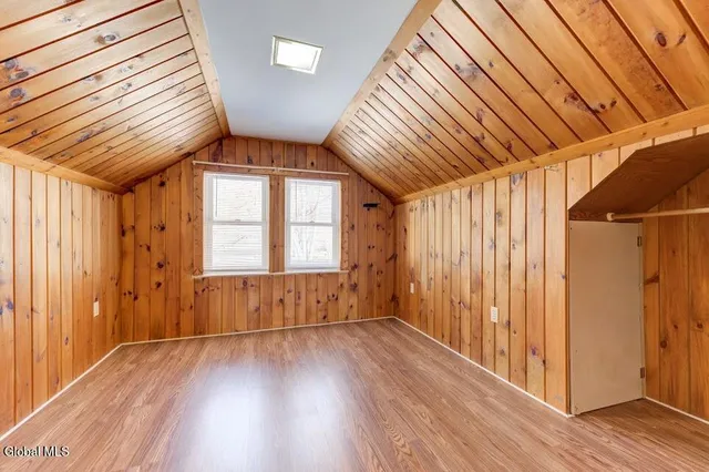 $1,300 | 1346 Van Antwerp Road, Unit 2, Niskayuna, NY 12309