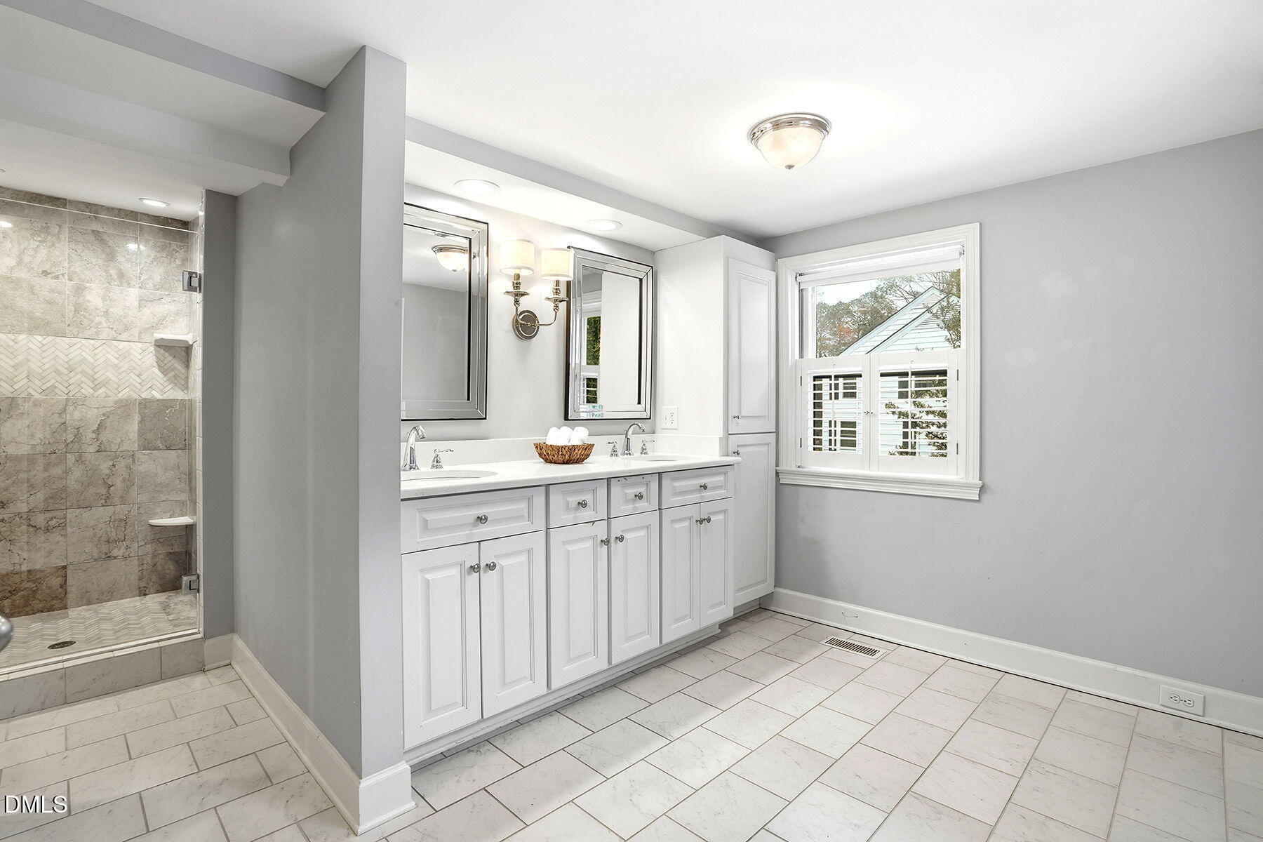 109 West Riverside Drive Smithfield, NC 27577 - Photo 19 of 39 23-web-or-mls-109 West River Dr-99