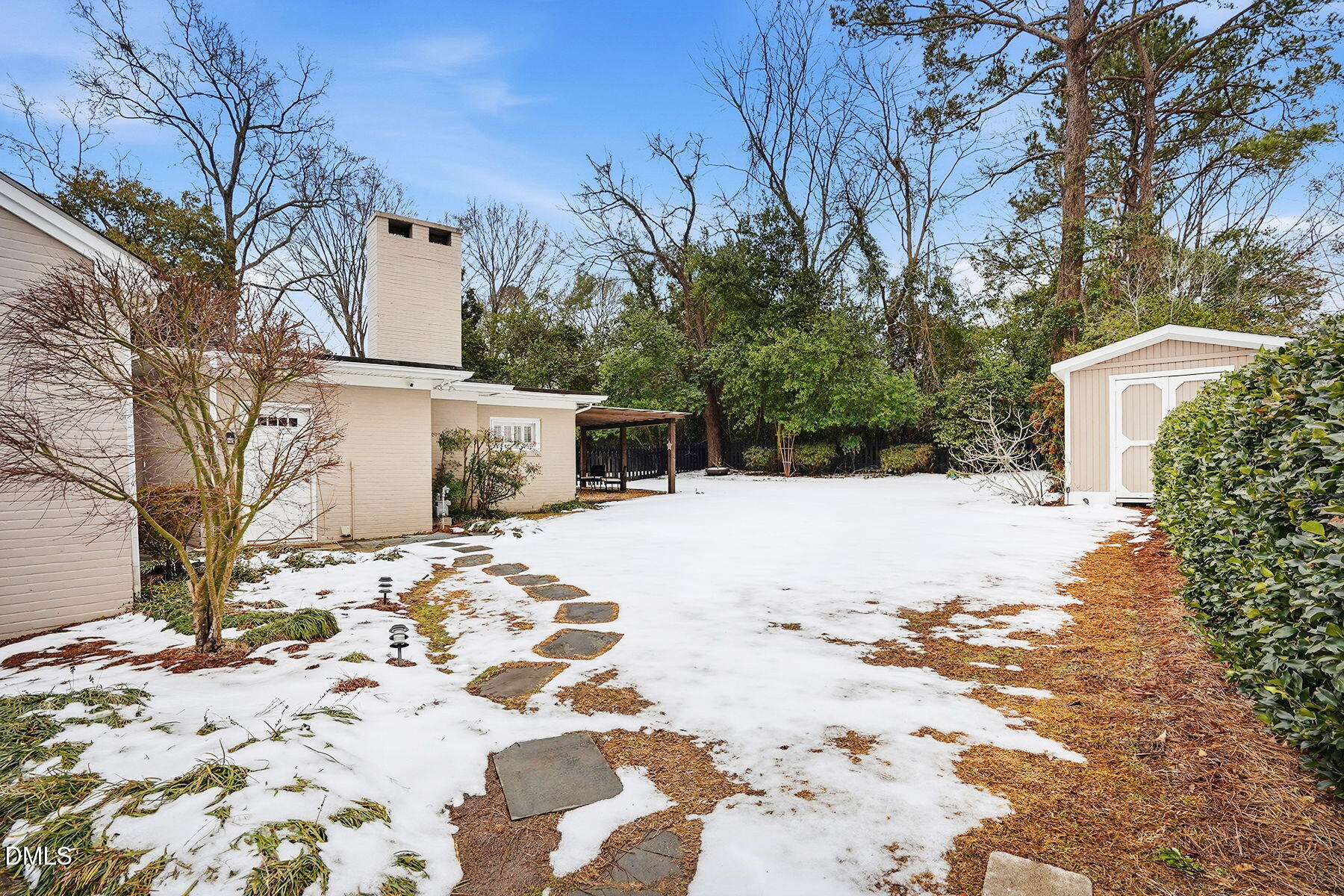 109 West Riverside Drive Smithfield, NC 27577 - Photo 27 of 39 25-web-or-mls-109 West River Dr-114