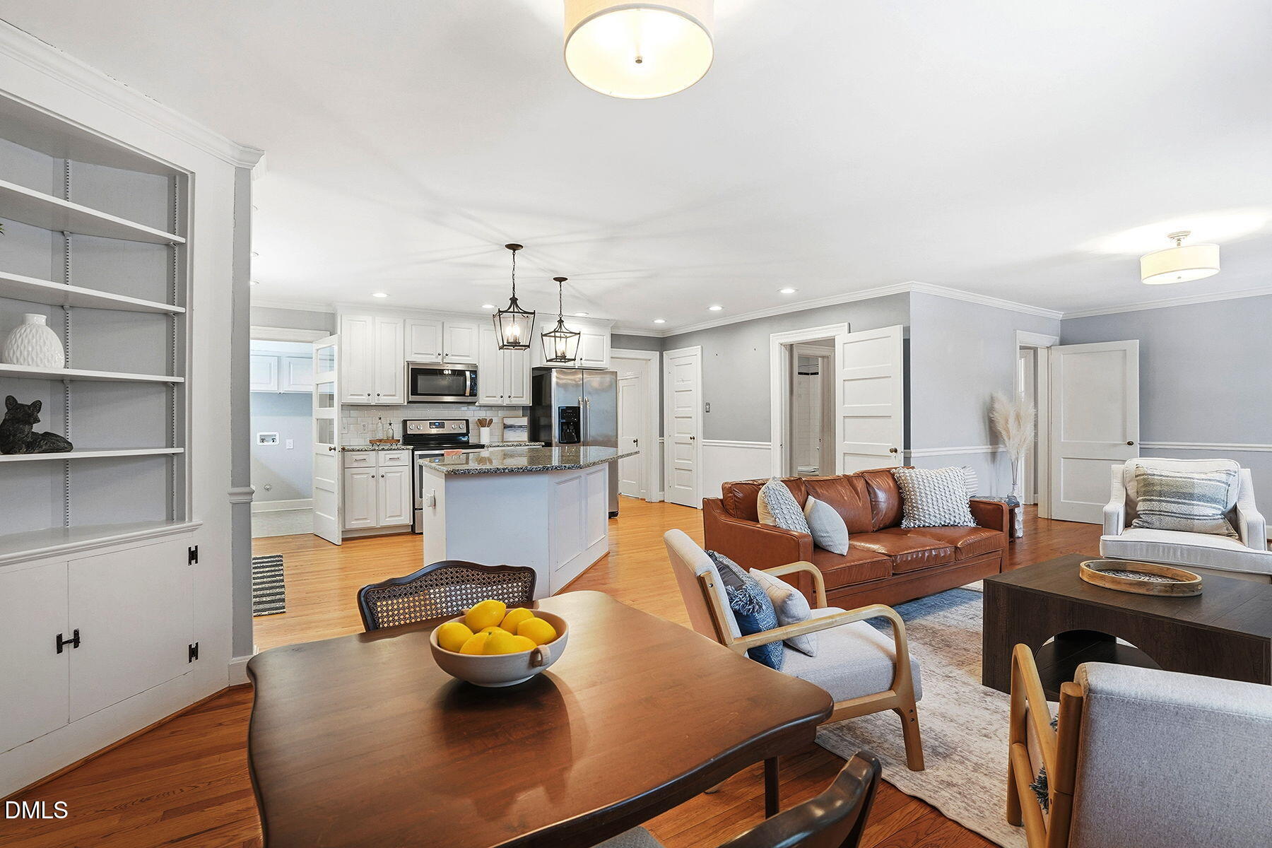 109 West Riverside Drive Smithfield, NC 27577 - Photo 7 of 27 7-web-or-mls-109 West River Dr-24