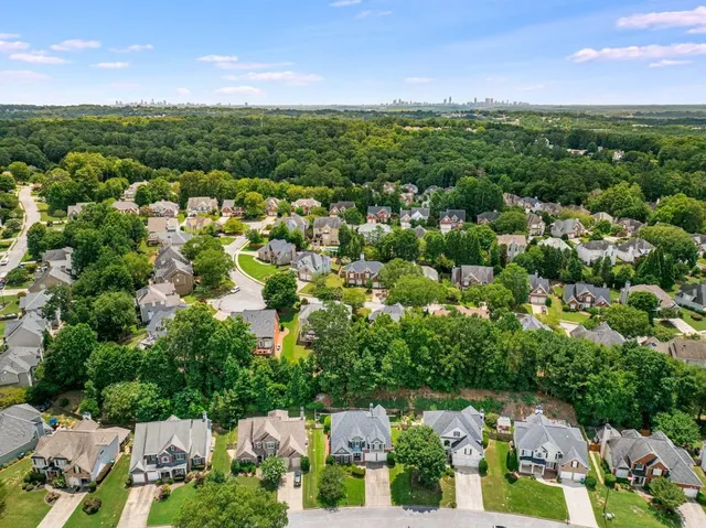 $748,000 | 1106 Queensgate Drive Southeast, Smyrna, GA 30082