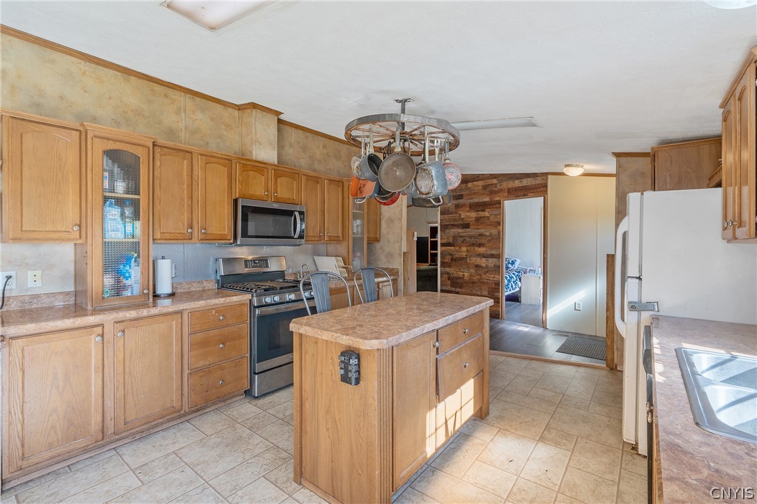 4267 Davis Corners Road Morrisville, NY 13408 - Photo 8 of 50