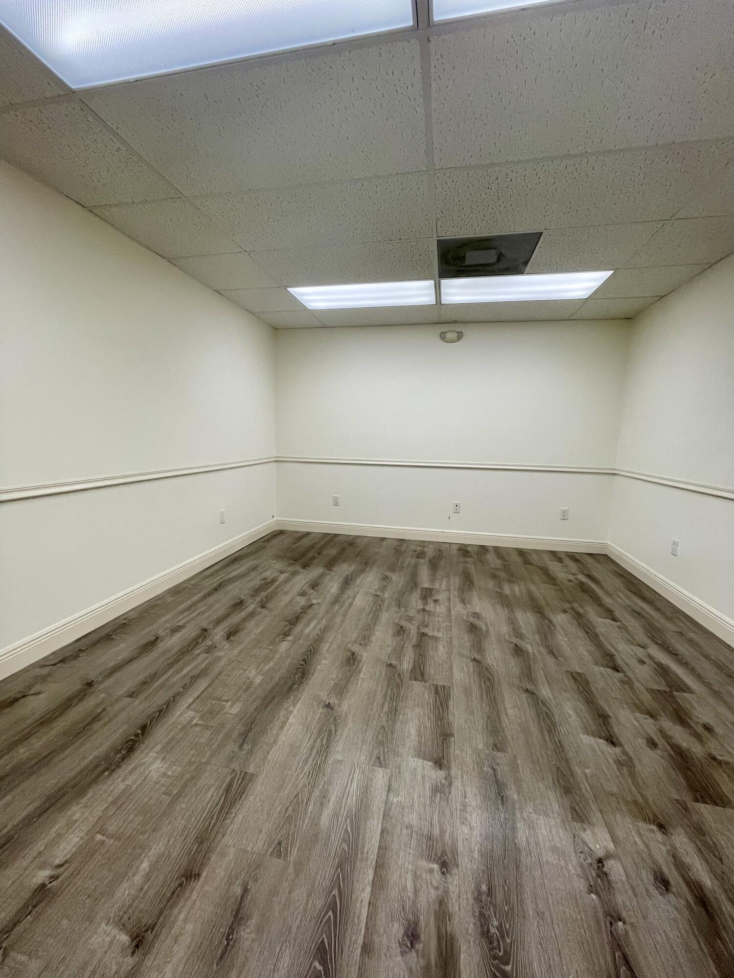 337 West Indiantown Road Jupiter, FL 33458 - Photo 8 of 19 2nd office