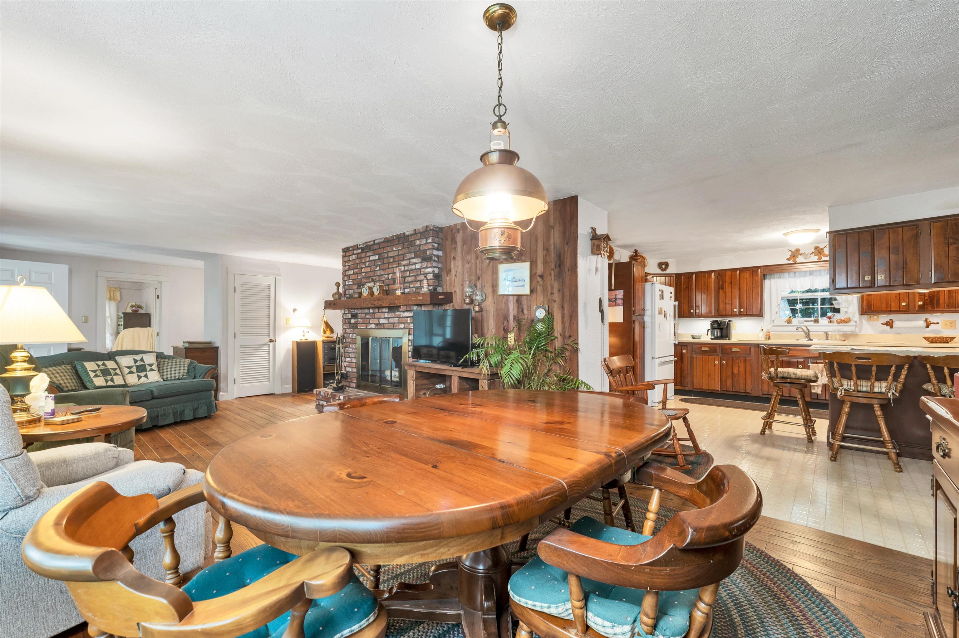 195 Sewall Road Wolfeboro, NH 03894 - Photo 14 of 47