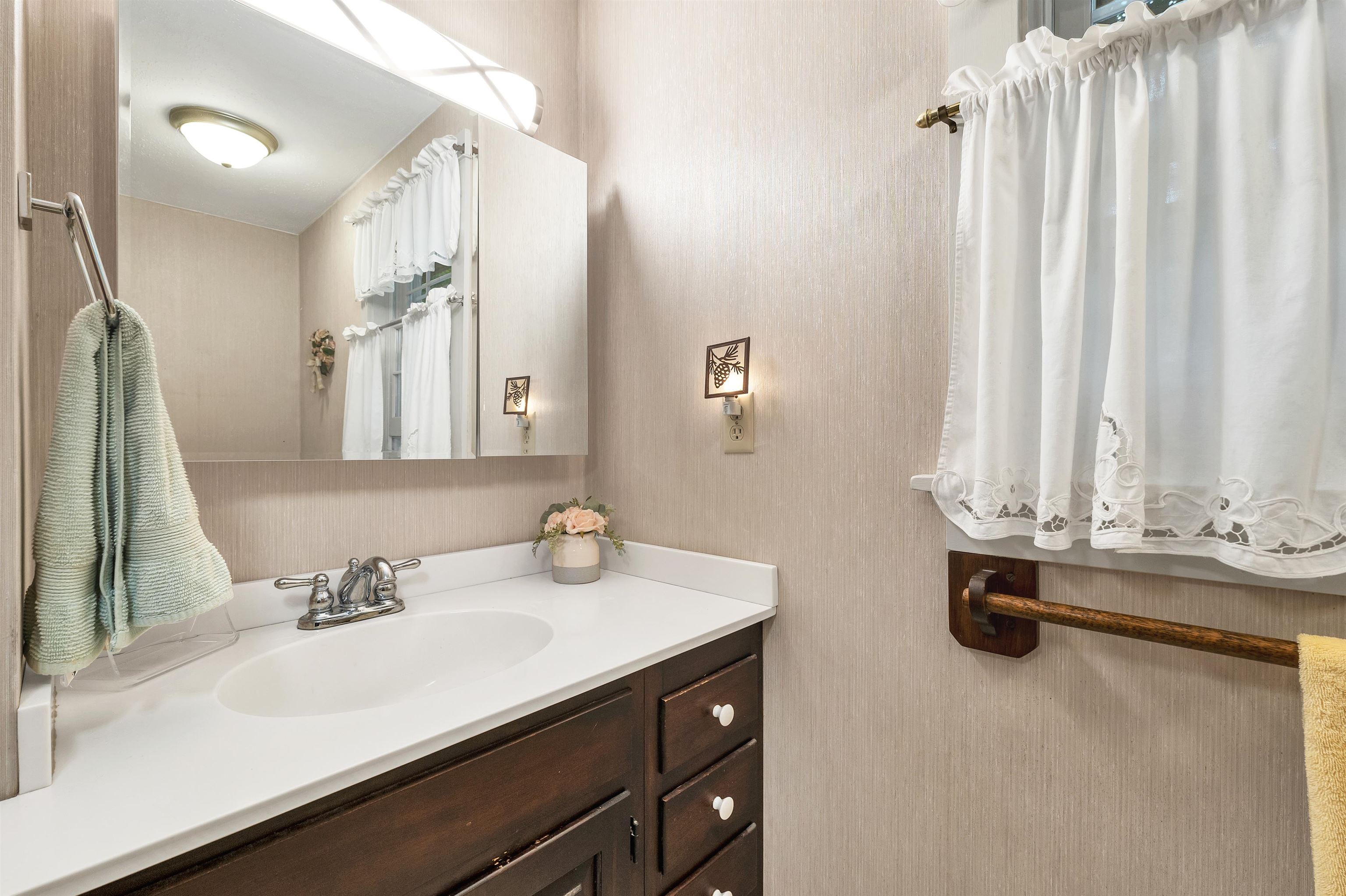 195 Sewall Road Wolfeboro, NH 03894 - Photo 29 of 47