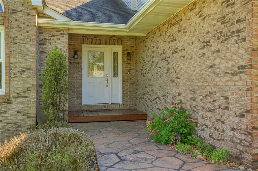 200 Holyoke Road Butler, PA 16001 - Photo 2 of 25 a front view of a house with a yard