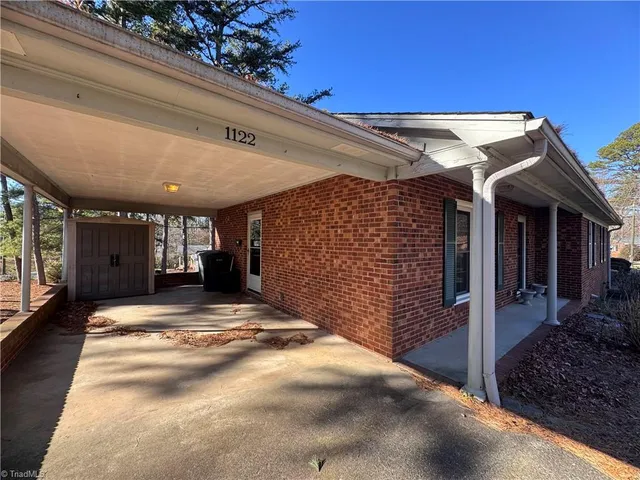 $1,600 | 1122 Wells Circle, Asheboro, NC 27203