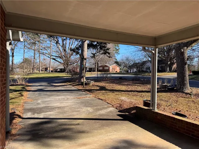 $1,600 | 1122 Wells Circle, Asheboro, NC 27203