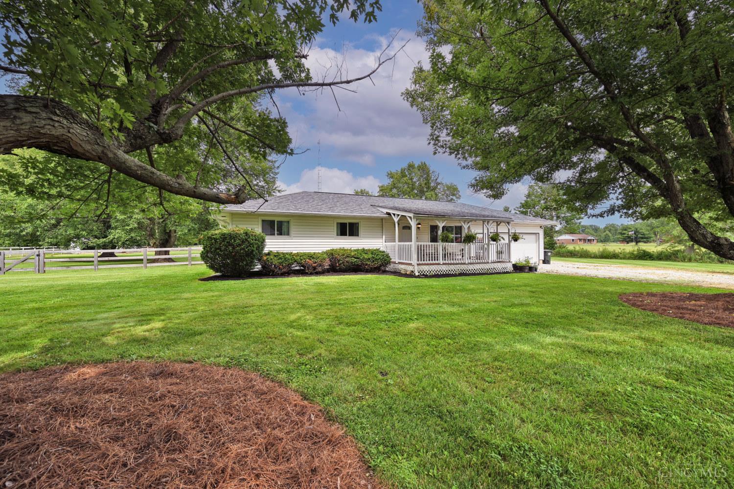 9738 Gustin Rider Road Blanchester, OH 45107 - Photo 3 of 47