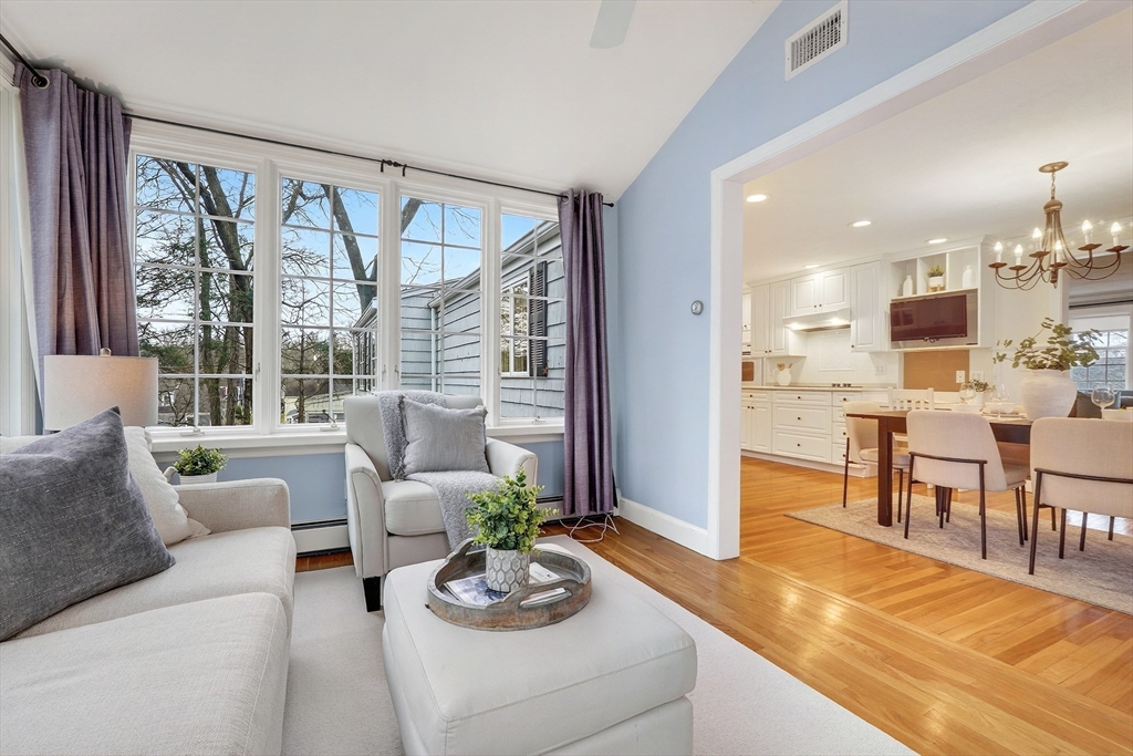25 Magnolia Road Melrose, MA 02176 - Photo 14 of 38 Gallery Image 14