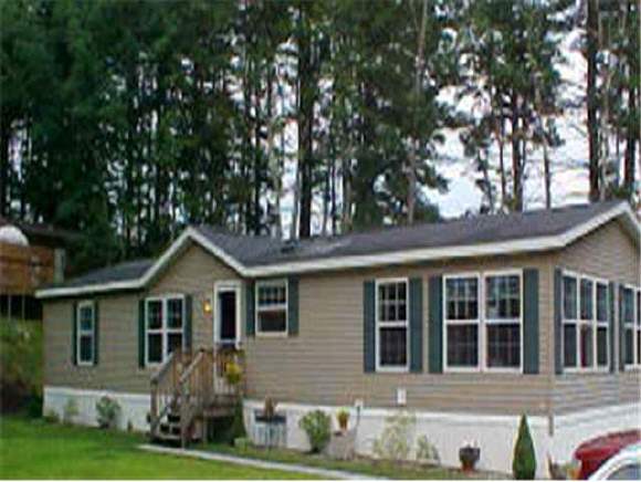 43 Roberts Road Barrington, NH 03825 - Photo 1 of 1