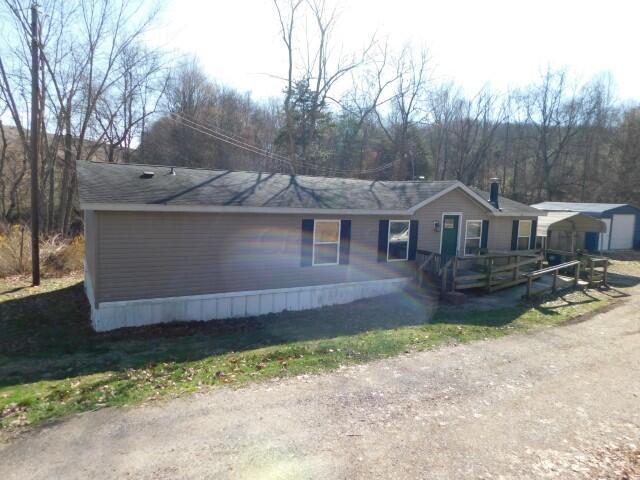 14624 Nickel Plate Road Logan, OH 43138 - Photo 1 of 28 055